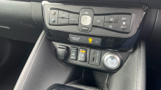 Nissan LEAF 110kW N-Connecta 39kWh 5dr Auto Electric Hatchback